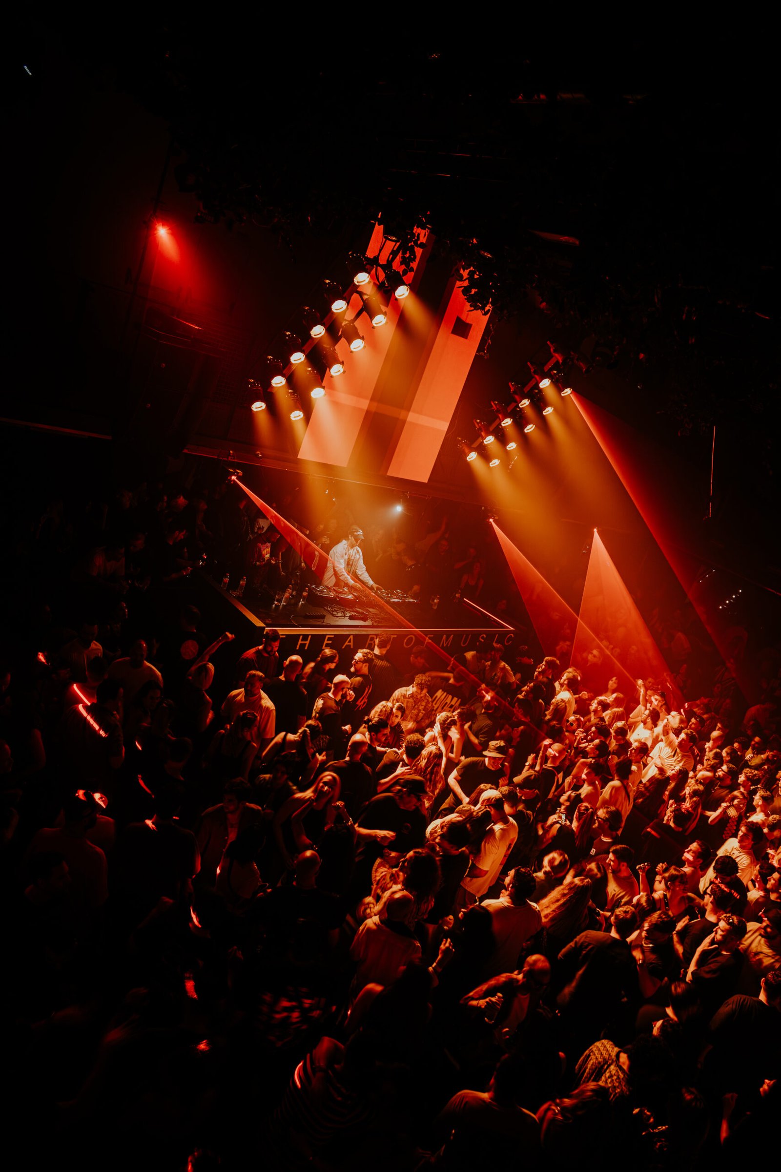 Live music event lighting and visuals